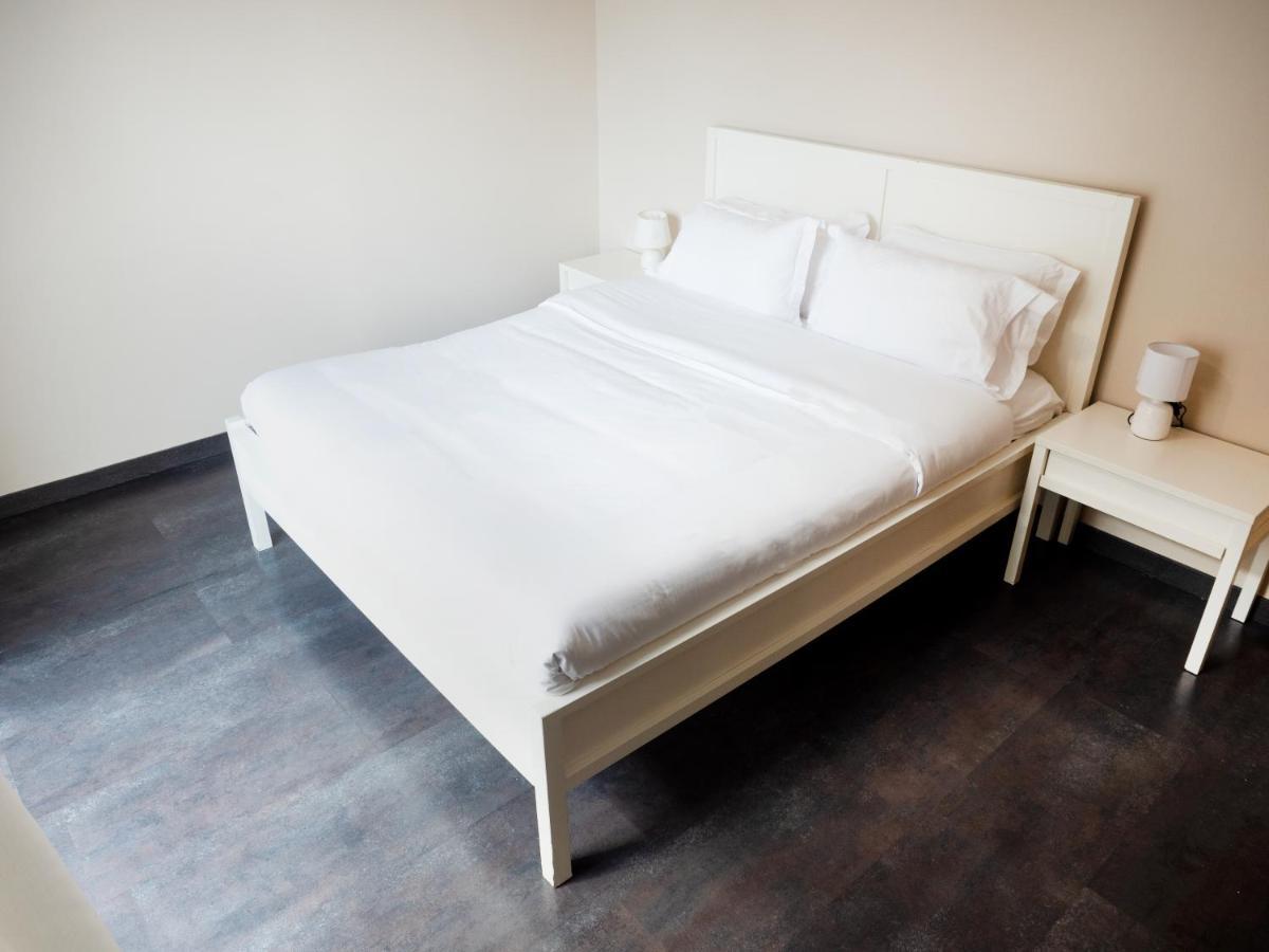 Lake Drive Rooms&Apartments Tiranë Luaran gambar